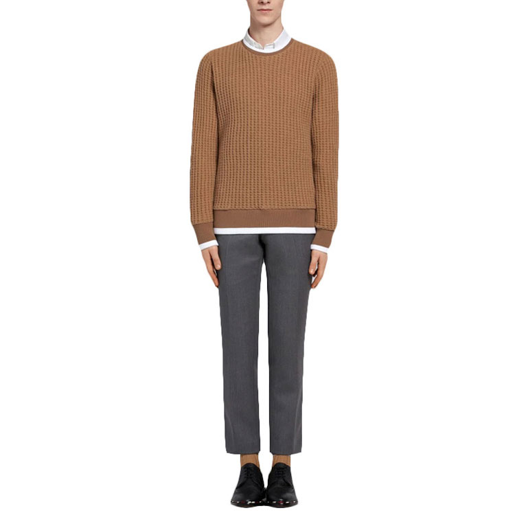 THOM BROWNE Solid Color Brown Wool Crewneck Sweater for Men MJT178A-05396-275 圖 3