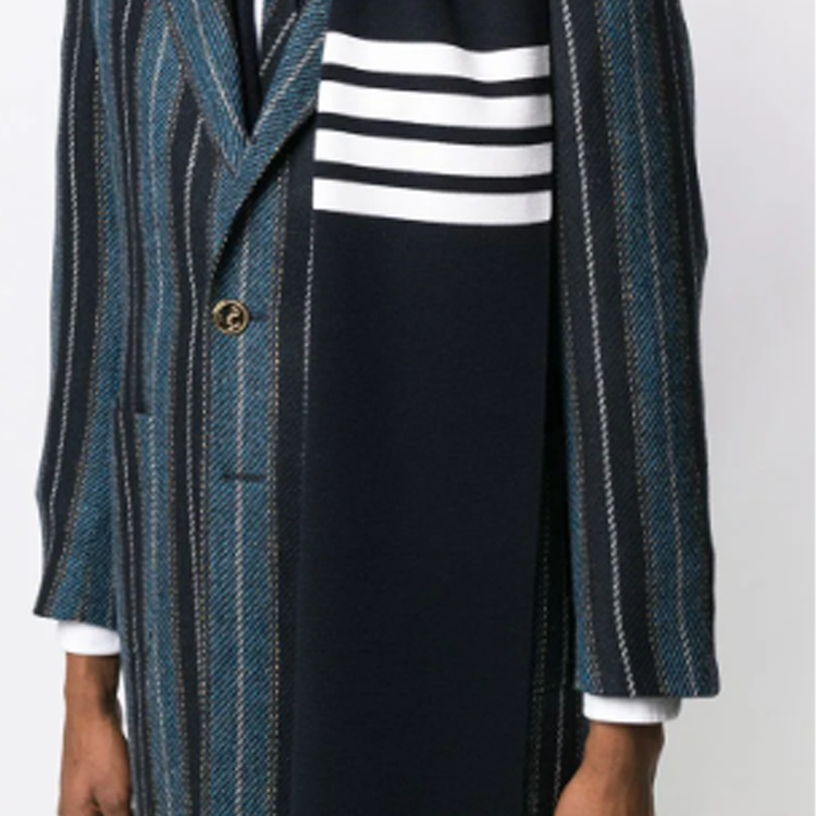 Lookbook Thom Browne Bufanda Tejida Color Sólido Unisex Estilo Pareja Negro. MKS078A00014