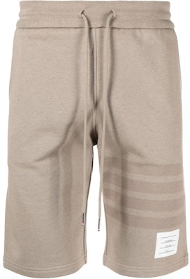 THOM BROWNE Pantalones Cortos Beige Claro Hombre Corte Recto Casual. MJQ012A-06910-265 Buy THOM BROWNE Pantalones Cortos Beige Claro Hombre Corte Recto Casual. MJQ012A-06910-265