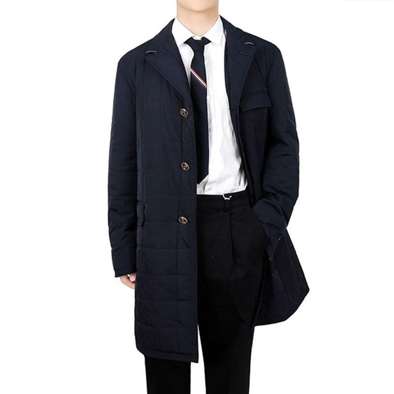 Shop THOM BROWNE 寶藍純色條紋領風衣 时尚长版外套 MOD059X-07259-415