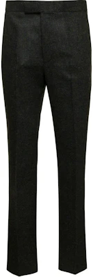 Thom Browne Celana Kasual Slim Fit Tapered Abu Tua Pria dengan Resleting MTC001A-03793-350 Buy Thom Browne Celana Kasual Slim Fit Tapered Abu Tua Pria dengan Resleting MTC001A-03793-350