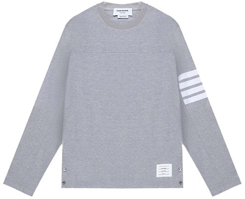 Thom Browne SS21 4-Bar Crewneck Long Sleeve T-Shirt Abu Muda Putih Pria MJS151A-06221-055 Order Thom Browne SS21 4-Bar Crewneck Long Sleeve T-Shirt Abu Muda Putih Pria MJS151A-06221-055