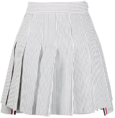 톰브라운 SS21 미드웨이스트 플리츠 스트라이프 스커트 그레이 백투스쿨 에디션 FGC402V-00572-035 Order 톰브라운 SS21 미드웨이스트 플리츠 스트라이프 스커트 그레이 백투스쿨 에디션 FGC402V-00572-035
