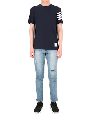 THOM BROWNE SS21 Navy 4-Bar Stripe Cotton Crewneck T-Shirt MJS152A-06221-415 Order THOM BROWNE SS21 Navy 4-Bar Stripe Cotton Crewneck T-Shirt MJS152A-06221-415