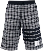 THOM BROWNE SS22 Black Solid Plaid Slim Fit Straight Shorts MJQ052A-07993-415 THOM BROWNE SS22 Black Solid Plaid Slim Fit Straight Shorts MJQ052A-07993-415