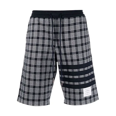 THOM BROWNE SS22 Black Solid Plaid Slim Fit Straight Shorts MJQ052A-07993-415
