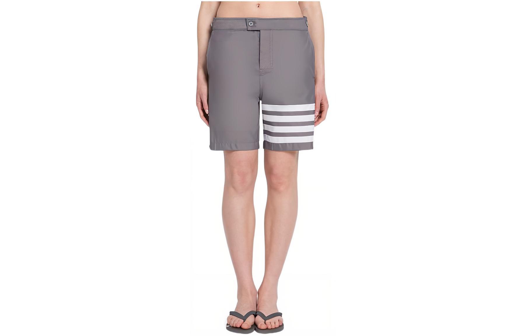 THOM BROWNE SS22  Grey Colorblock Four-Stripe Casual Shorts. MTT027A-07538-035