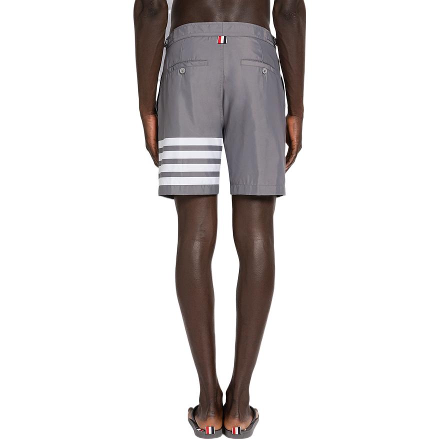 THOM BROWNE SS22  Grey Colorblock Four-Stripe Casual Shorts. MTT027A-07538-035 圖 5