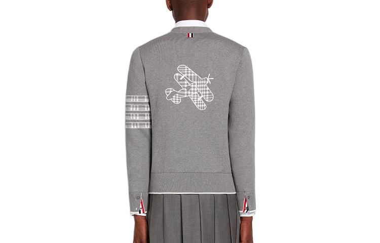 THOM BROWNE SS22  Light Grey V-Neck Knit Sweater with 4-Bar Jacquard Back. MKC386A-Y3006-055 圖 3
