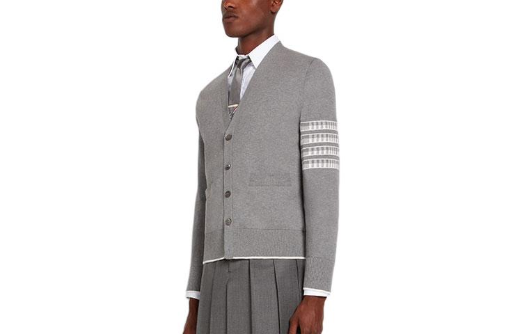 THOM BROWNE SS22  Light Grey V-Neck Knit Sweater with 4-Bar Jacquard Back. MKC386A-Y3006-055 圖 4