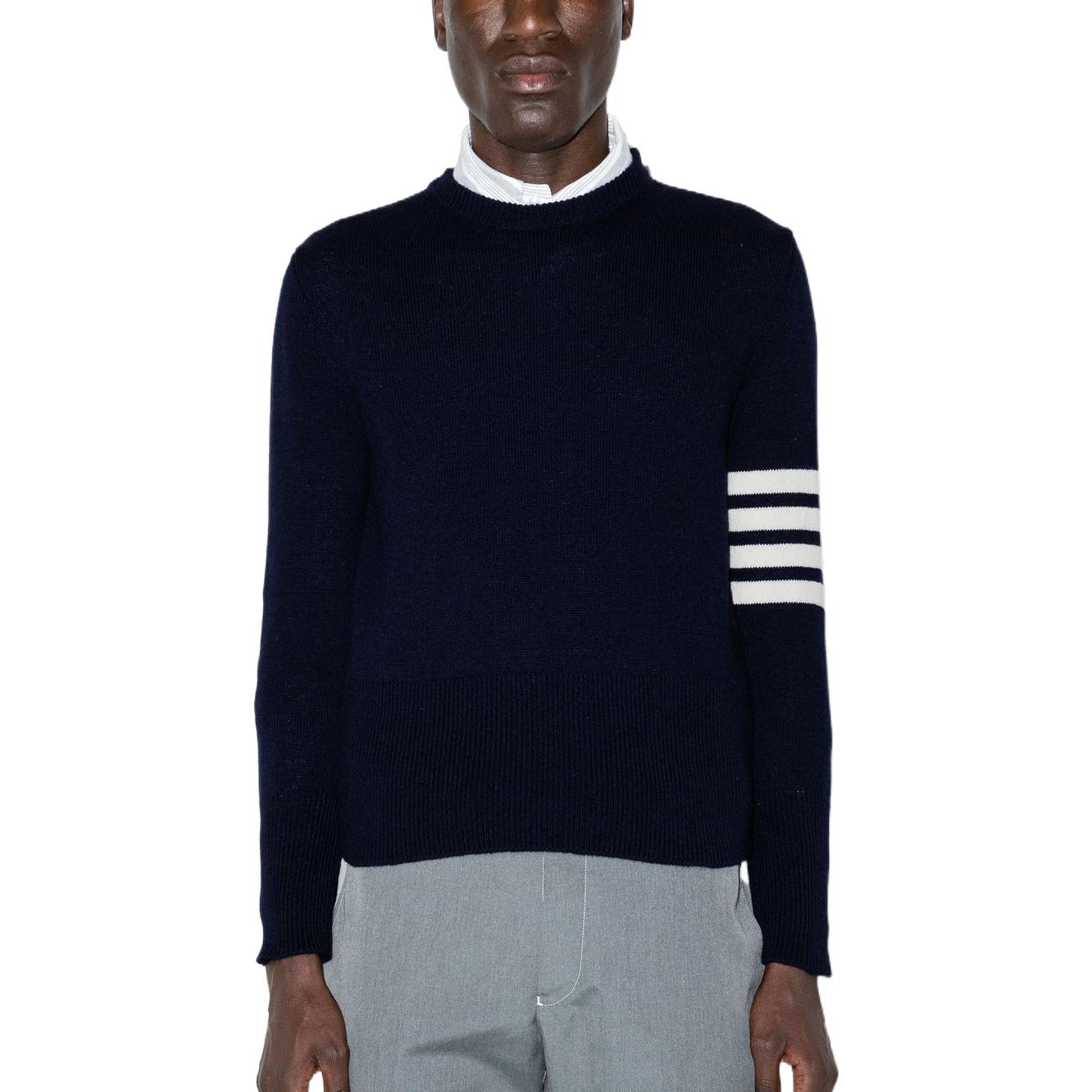 Purchase THOM BROWNE SS22 Navy 4-Bar Striped Wool Pullover Sweater Lelaki. MKA317A-Y1026-415