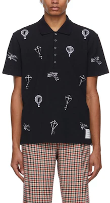 Thom Browne SS22 Kaos Polo Lengan Pendek Biru Navy Motif Print. MJP140E-00050-415 Purchase Thom Browne SS22 Kaos Polo Lengan Pendek Biru Navy Motif Print. MJP140E-00050-415