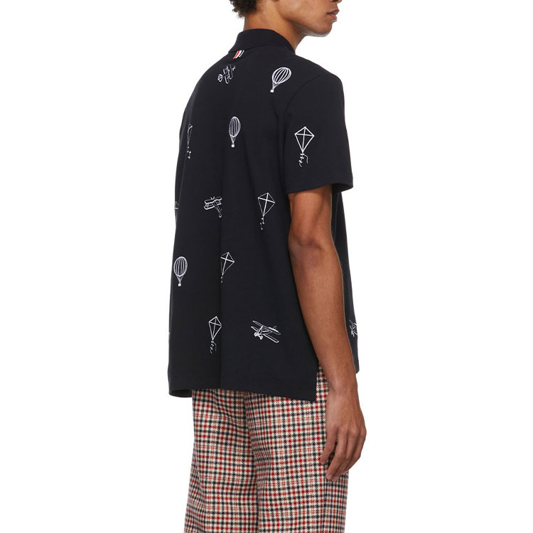 Details for Thom Browne SS22 Kaos Polo Lengan Pendek Biru Navy Motif Print. MJP140E-00050-415