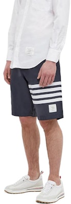 톰 브라운 SS22 클래식 스트라이프 반바지 네이비 여름 캐주얼웨어. MTT029A-07538-415 Purchase 톰 브라운 SS22 클래식 스트라이프 반바지 네이비 여름 캐주얼웨어. MTT029A-07538-415