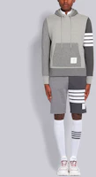 Shop THOM BROWNE SS22 男士撞色條紋連帽衫 灰色 MJT074F-00535-982