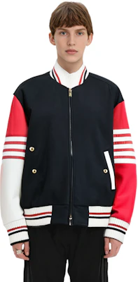 Thom Browne SS22 Jaket Bomber Zip Motif Lobster Stripe Hitam MJO167E-05507-415 Sizing Thom Browne SS22 Jaket Bomber Zip Motif Lobster Stripe Hitam MJO167E-05507-415