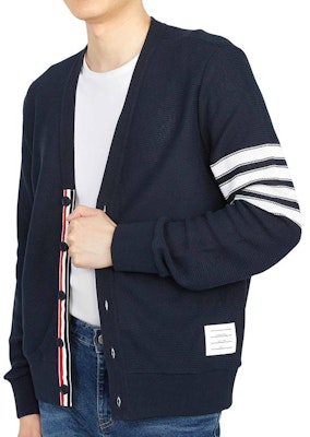 톰브라운 SS22 네이비 브이넥 스트라이프 니트 가디건 유니섹스. MJT306A-07897-415 Details for 톰브라운 SS22 네이비 브이넥 스트라이프 니트 가디건 유니섹스. MJT306A-07897-415