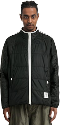 THOM BROWNE SS22 Chaqueta Deportiva de Nylon Acolchado con Cremallera Negra. MJT319A-06859-415 Shop THOM BROWNE SS22 Chaqueta Deportiva de Nylon Acolchado con Cremallera Negra. MJT319A-06859-415
