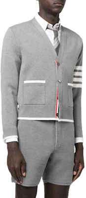 THOM BROWNE SS23 4-Bar V-Neck Knit Cardigan Abu-Abu Single-Breasted MKC460A-Y3006-055 Purchase THOM BROWNE SS23 4-Bar V-Neck Knit Cardigan Abu-Abu Single-Breasted MKC460A-Y3006-055