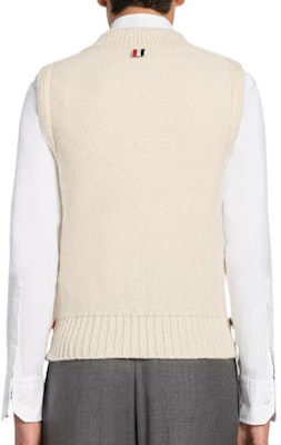 Thom Browne SS23 4-Bar V-Neck Wool Vest Off-White. MKV064A-Y1032-100 Lookbook Thom Browne SS23 4-Bar V-Neck Wool Vest Off-White. MKV064A-Y1032-100