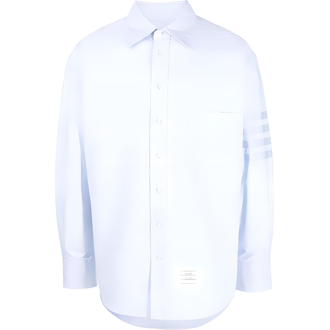 Order THOM BROWNE SS23 Kemeja Biru Lengan Panjang dengan Detail Garis. MWL381A-06496-480