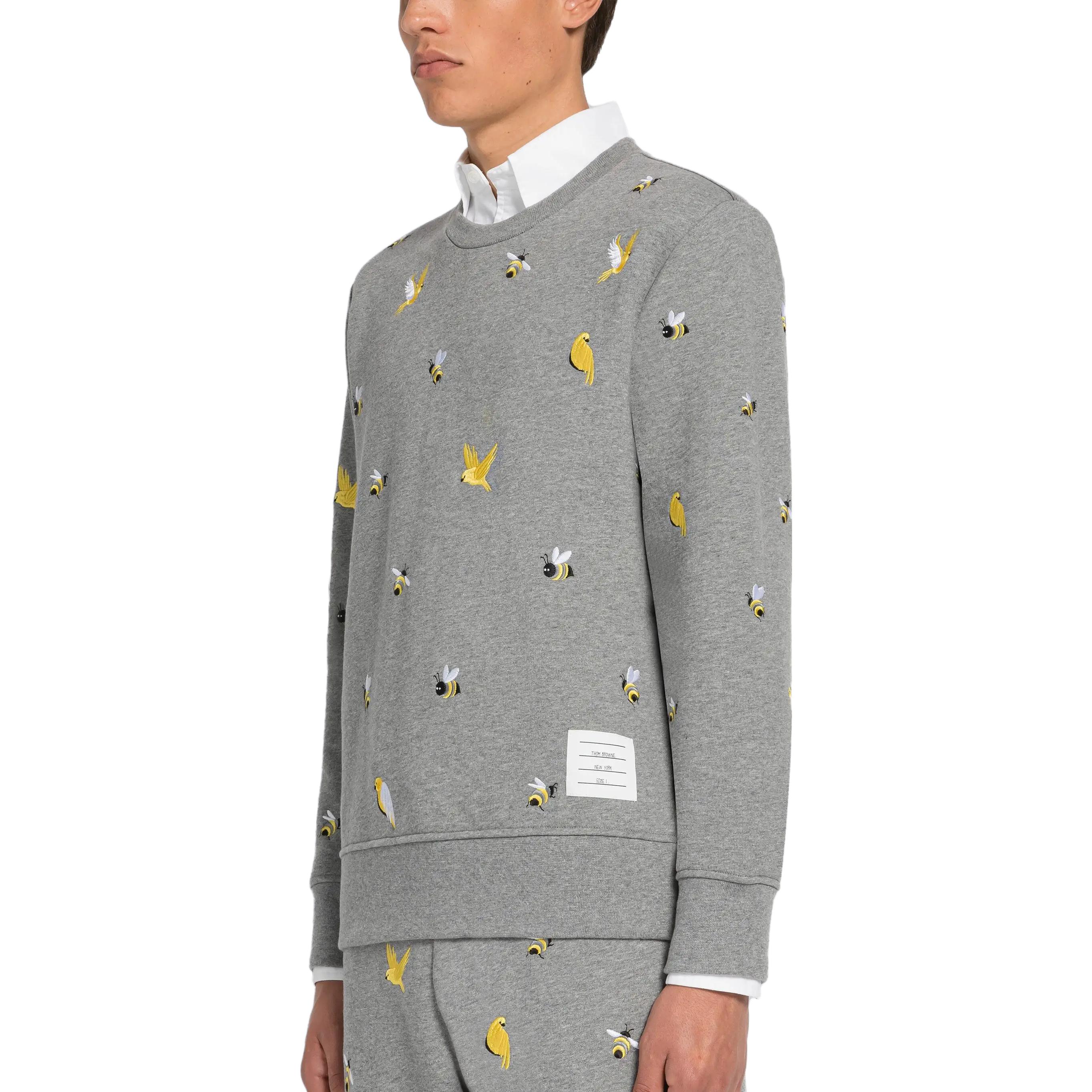 Details for Sudadera Gris con Bordado de Pájaro THOM BROWNE SS23. MJT367E-06931-035