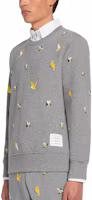 Details for 톰브라운 SS23 그레이 새 자수 크루넥 스웨트셔츠. MJT367E-06931-035