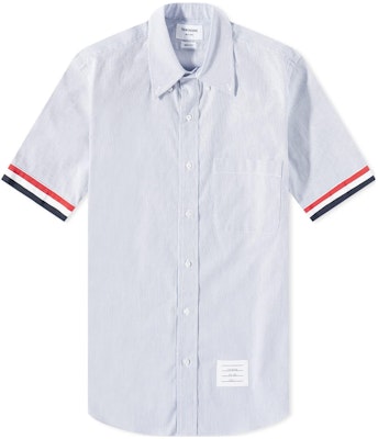 THOM BROWNE SS23 Camisa Gris de Rayas Verticales Manga Corta. MWS252A-06272-035 Order THOM BROWNE SS23 Camisa Gris de Rayas Verticales Manga Corta. MWS252A-06272-035