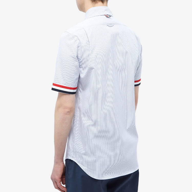 Shop THOM BROWNE SS23 Camisa Gris de Rayas Verticales Manga Corta. MWS252A-06272-035