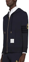 Purchase THOM BROWNE SS23 海軍藍經典4條紋設計拉鍊帽T. MJT375E-J0010-415