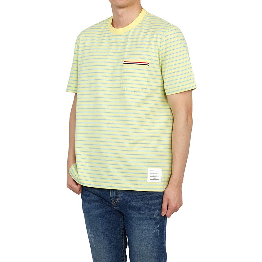 Shop Camiseta Thom Browne SS23 Amarilla Claro a Rayas Cuello Redondo Manga Corta MJS205A-J0053-308