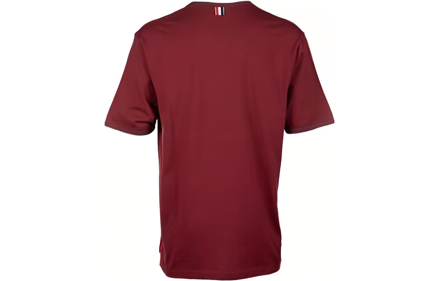 Lookbook THOM BROWNE SS23 經典款式紅色圓領T恤 MJS083AJ0052BCS-601