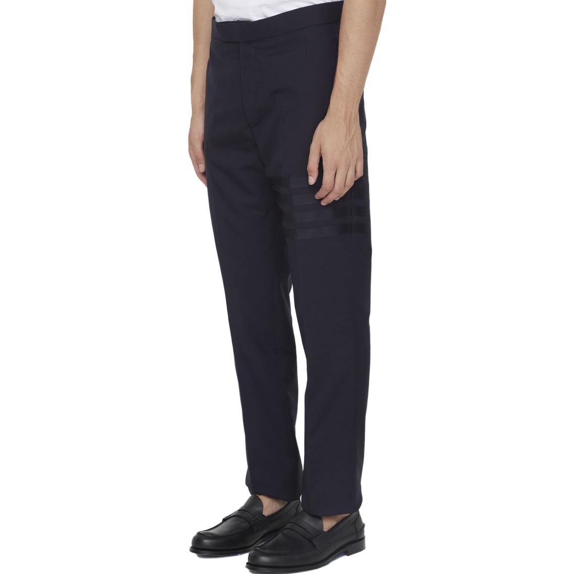 Lookbook 汤姆布朗 SS23 男士纯色中腰直筒休闲长裤 海军蓝 MTC001A-06146-420