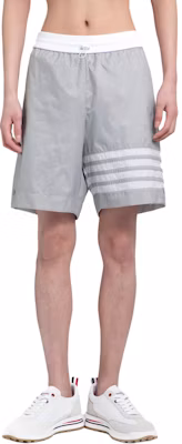 Thom Browne SS24 Classic 4-Bar Mid-Rise Casual Shorts Grey. MJQ197A-F0517-055 Lookbook Thom Browne SS24 Classic 4-Bar Mid-Rise Casual Shorts Grey. MJQ197A-F0517-055