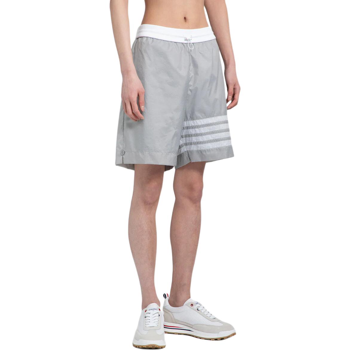 Thom Browne SS24  Classic 4-Bar Mid-Rise Casual Shorts Grey. MJQ197A-F0517-055 圖 5