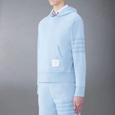 Sudadera Thom Browne SS24 Ether Blue Serie Año Nuevo con Logo de 4 Rayas. MJT414A-J0051-480 Purchase Sudadera Thom Browne SS24 Ether Blue Serie Año Nuevo con Logo de 4 Rayas. MJT414A-J0051-480