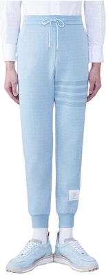 톰브라운 SS24 라이트 블루 4-바 로고 니트 조거 팬츠. MJQ160A-J0051-480 Order 톰브라운 SS24 라이트 블루 4-바 로고 니트 조거 팬츠. MJQ160A-J0051-480