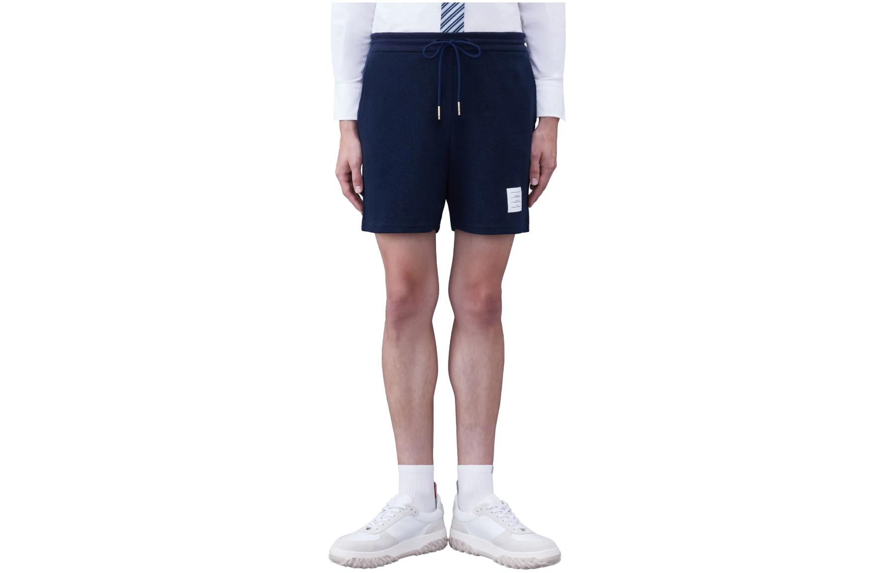 THOM BROWNE SS24  Navy Blue Textured Cotton Casual Shorts. MJQ188A-J0114-415