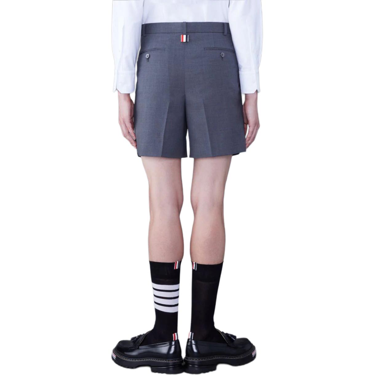 THOM BROWNE SS24  Solid Grey Relaxed Fit Zipper Shorts in Dark Grey. MTC217A-00626-025 圖 4