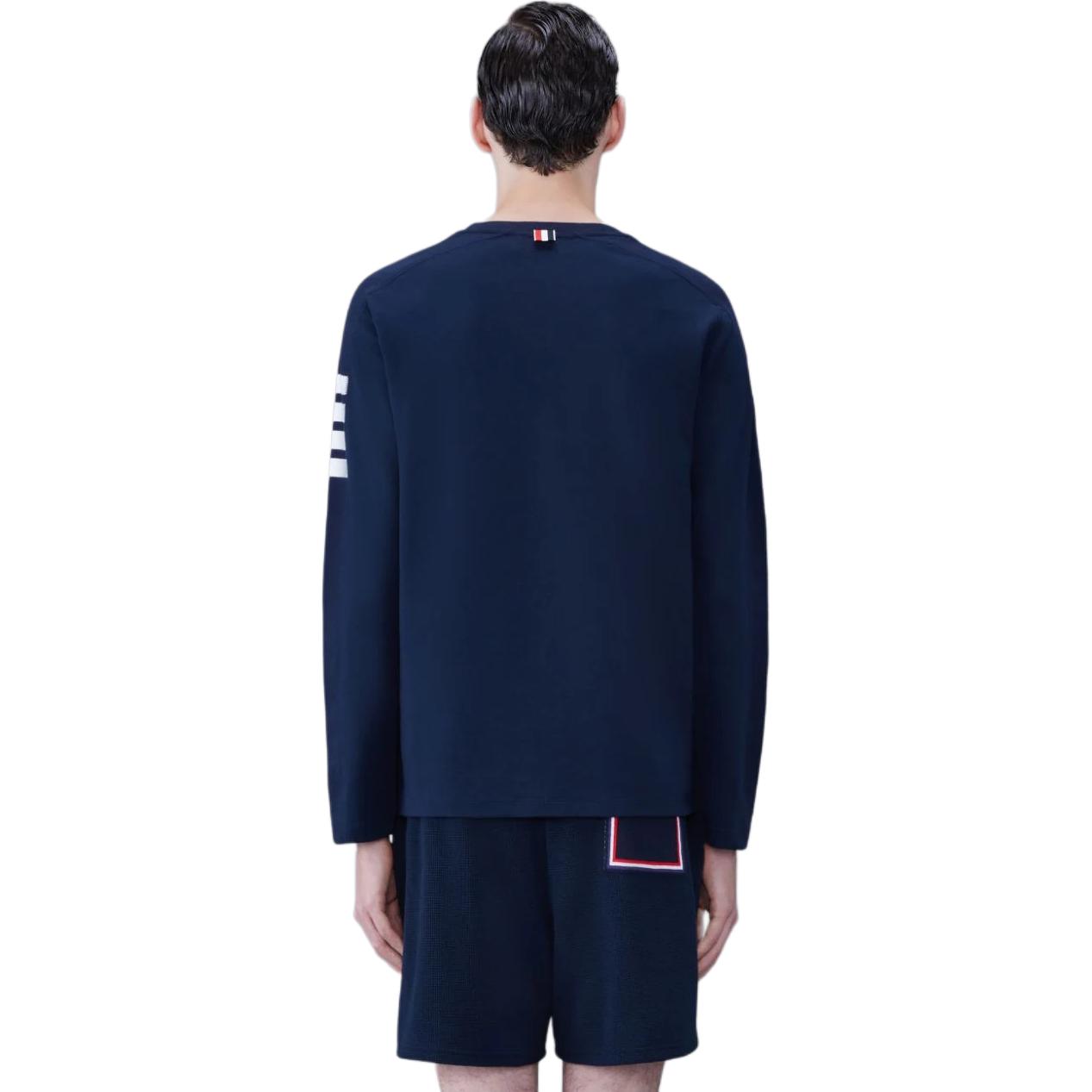 Purchase 톰브라운 SS24 아이비 보이 클래식 4-바 니트 크루넥 긴팔 티셔츠 네이비 블루 남성. MJS245A-07323-415