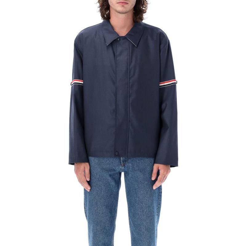 Shop Thom Browne 条纹翻领灰色衬衫夹克 MJO202O-F0371-440