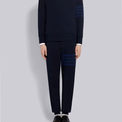 トム ブラウン ストライプ ジョガーパンツ ネイビーブルー - 秋コレクション MJQ008A-06910-415 Sizing トム ブラウン ストライプ ジョガーパンツ ネイビーブルー - 秋コレクション MJQ008A-06910-415