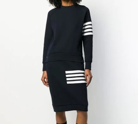 Thom Browne Rok Rajut Garis Hitam Edisi Kembali ke Sekolah FJK023A-06452-415 Purchase Thom Browne Rok Rajut Garis Hitam Edisi Kembali ke Sekolah FJK023A-06452-415