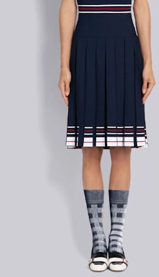 トム・ブラウン ストライププリーツネイビースカート バックトゥスクールエディション FKK068-AY5501-415 Shop トム・ブラウン ストライププリーツネイビースカート バックトゥスクールエディション FKK068-AY5501-415