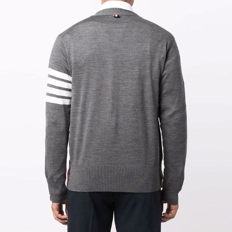 Shop THOM BROWNE Cardigan Rajut Wool Abu-Abu dengan Garis Fall/Winter. MKC002A-Y1014-022