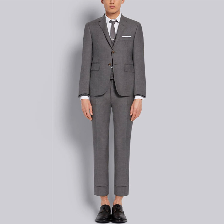 Lookbook 톰 브라운 수퍼 120''s 트윌 수트 클래식 미드 그레이 MSC001A-00626-035