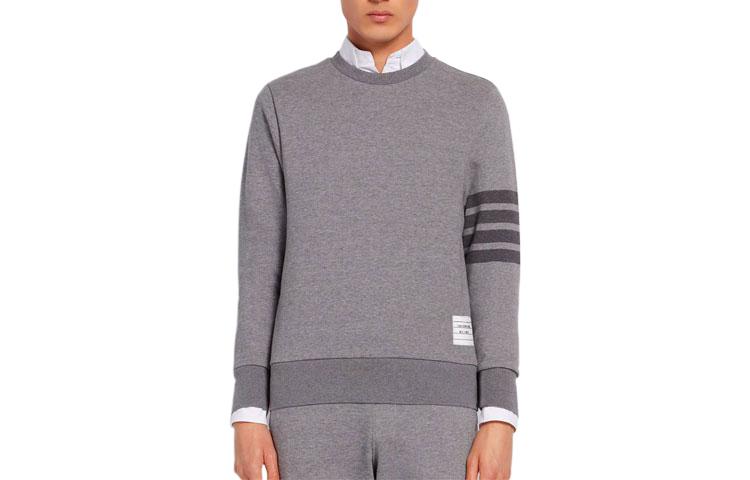 Lookbook 톰브라운 TB 그레이 아이비 보이 클래식 포 스트라이프 니트 스웨터 그레이 MJT248A-06910-035