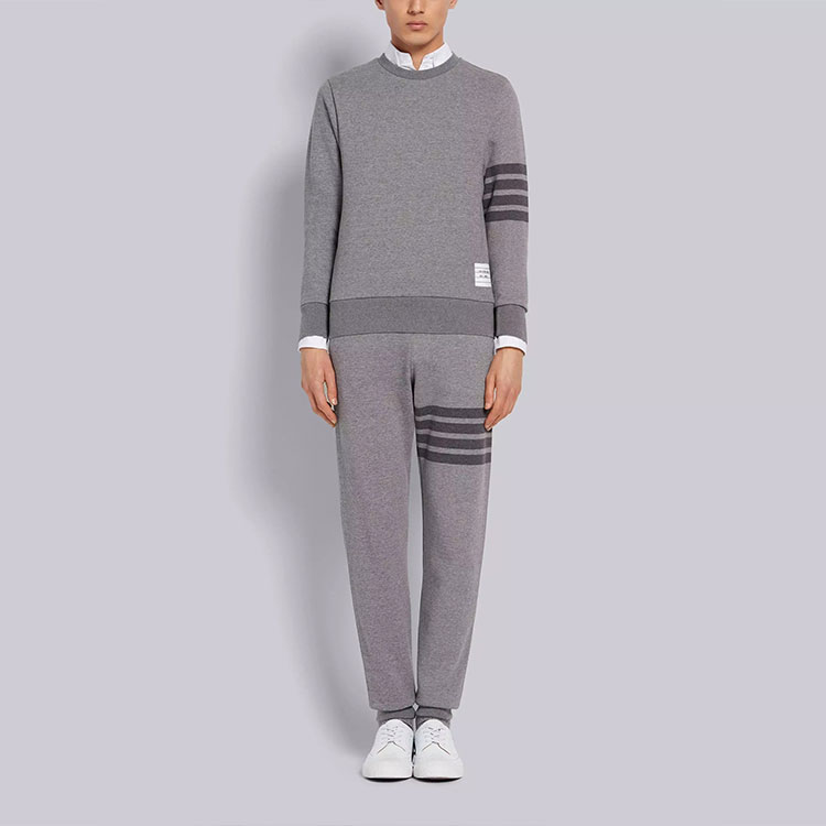 Purchase 톰브라운 TB 그레이 아이비 보이 클래식 포 스트라이프 니트 스웨터 그레이 MJT248A-06910-035