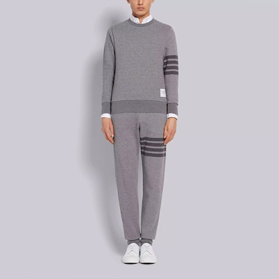 톰브라운 TB 그레이 아이비 보이 클래식 포 스트라이프 니트 스웨터 그레이 MJT248A-06910-035 Purchase 톰브라운 TB 그레이 아이비 보이 클래식 포 스트라이프 니트 스웨터 그레이 MJT248A-06910-035