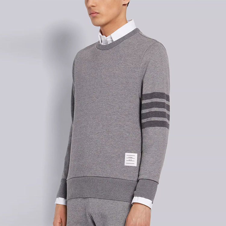 Sizing 톰브라운 TB 그레이 아이비 보이 클래식 포 스트라이프 니트 스웨터 그레이 MJT248A-06910-035